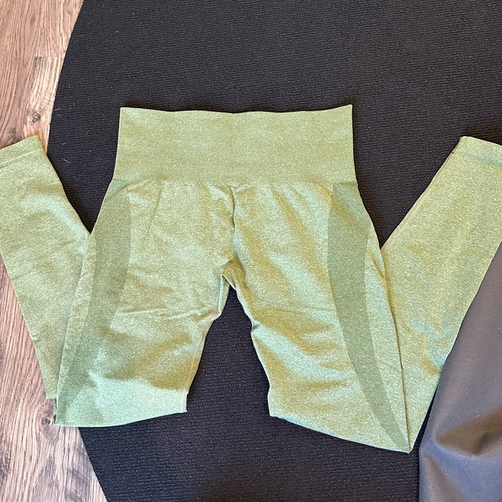 GREEN NVGTN LEGGINGS